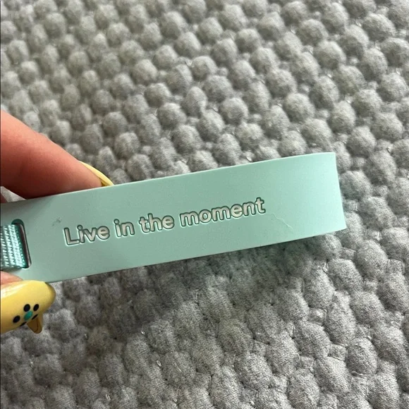 lululemon athletica Mint Green Keychain Card Holder - Picture 2 of 3